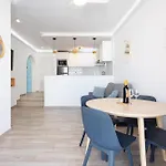 Apartment Home2book Stunning Views *