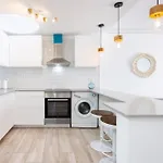 Apartment Home2book Stunning Views