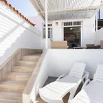 Home2book Stunning Views Apartment
