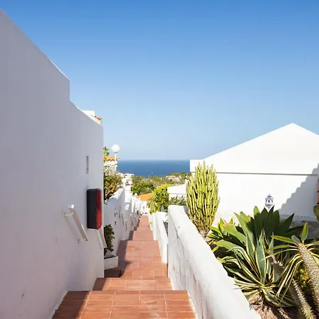 Home2book Stunning Views Apartment *